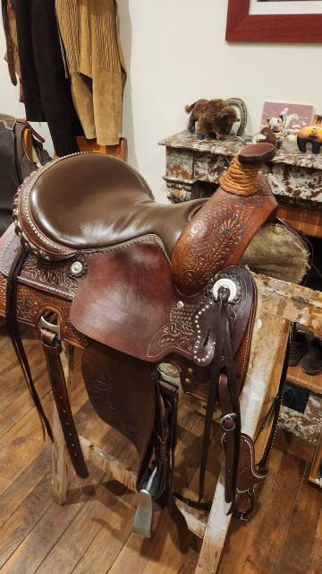 Sella western   16" - 2021