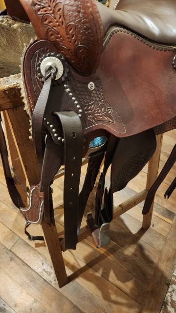 Sella western   16" - 2021