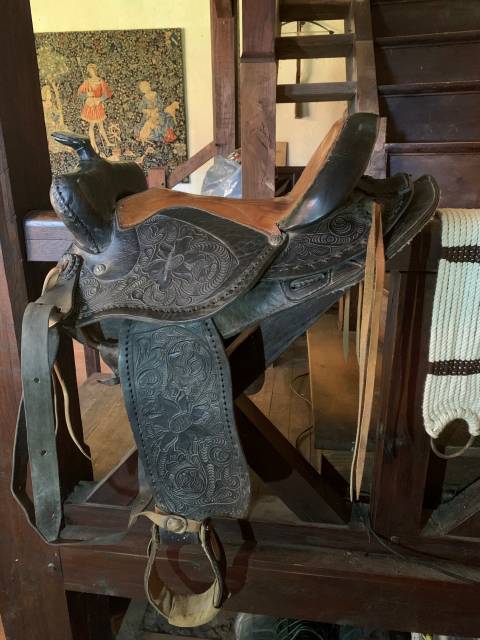 Sella western   17.5" - 2010