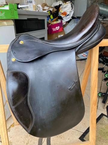 Sella da dressage Prestige Italia  17" - 2010