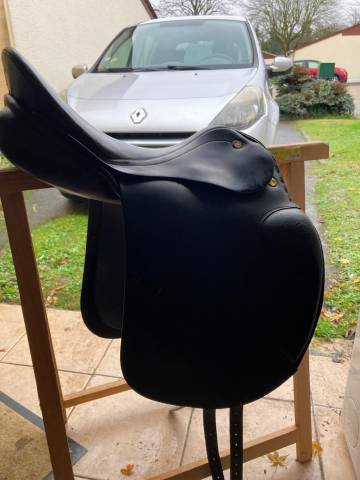 Sella da dressage Prestige Italia  17" - 2010