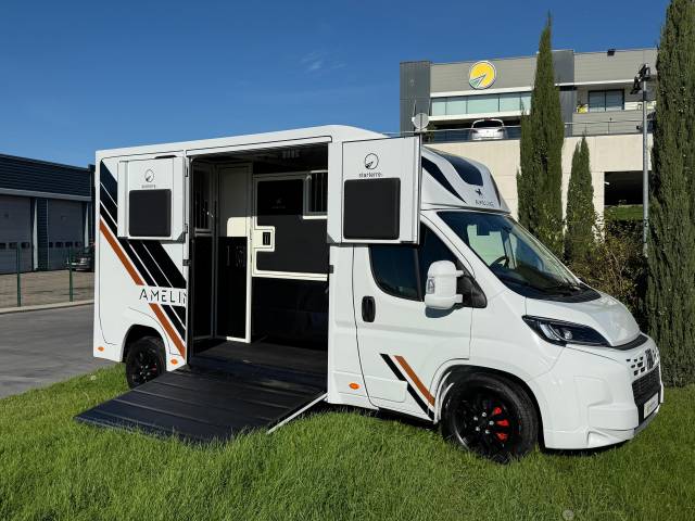 Van per Cavalli Ameline HARAS  2025 Nuovo