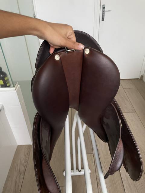 Sella da salto ostacoli Antar&egrave;s Alta&iuml;r 17" - 2021