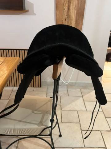 Sella sanza arcione  Signum spring 17" - 2025