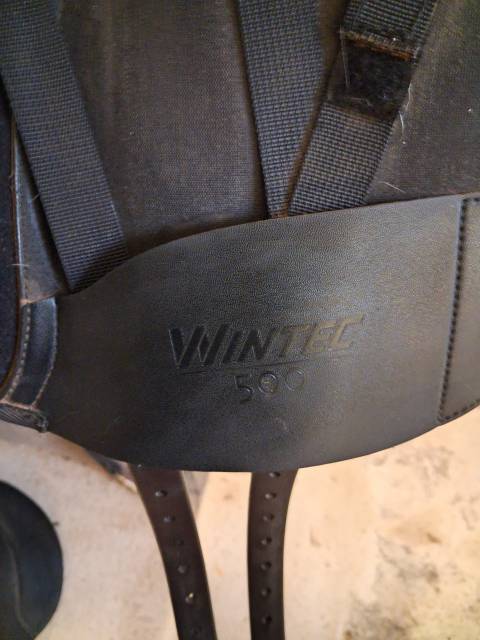 Sella da dressage Wintec  17" - 2018