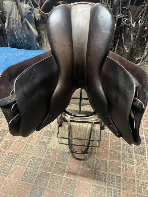 Sella da salto ostacoli Butet  16.5" - 2020