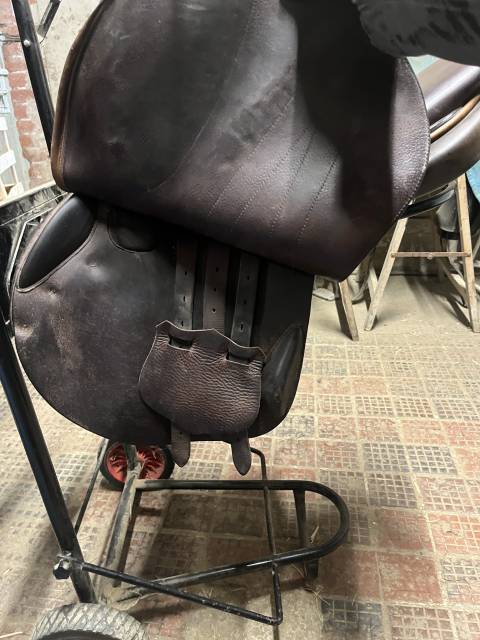 Sella da salto ostacoli Butet  16.5" - 2020