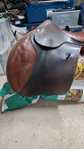 Sella da salto ostacoli Butet  17.5" - 2005