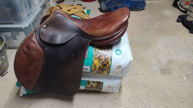 Sella da salto ostacoli Butet  17.5" - 2005