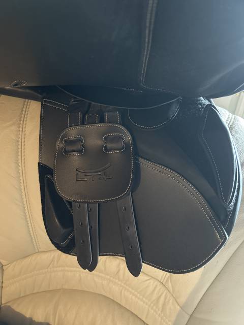 Sella Letek plus 17 nera -nuova 