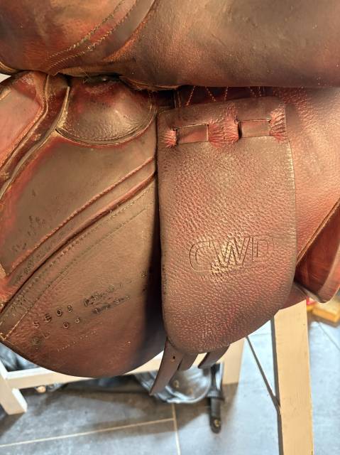 Sella da salto ostacoli CWD  17.5" - 2009