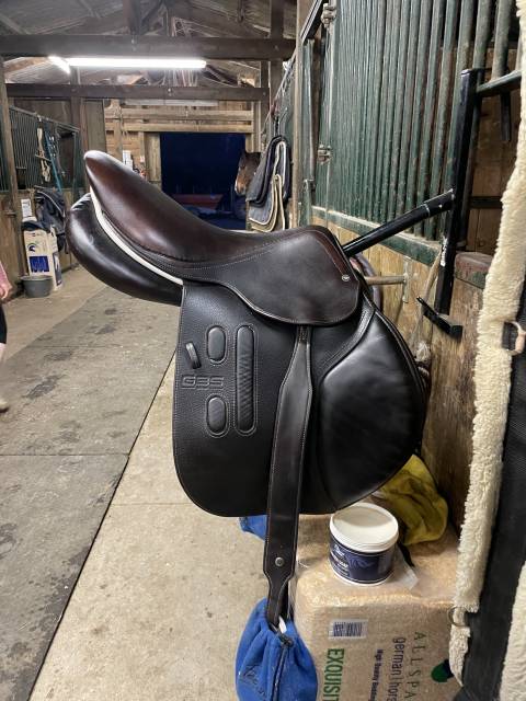 Sella da salto ostacoli GBS  17.5" - 2021