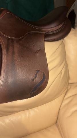 Sella da salto ostacoli Antar&egrave;s Classique  17" - 2012