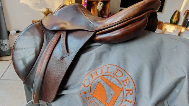 Sella da salto ostacoli Childeric  18" - 2009