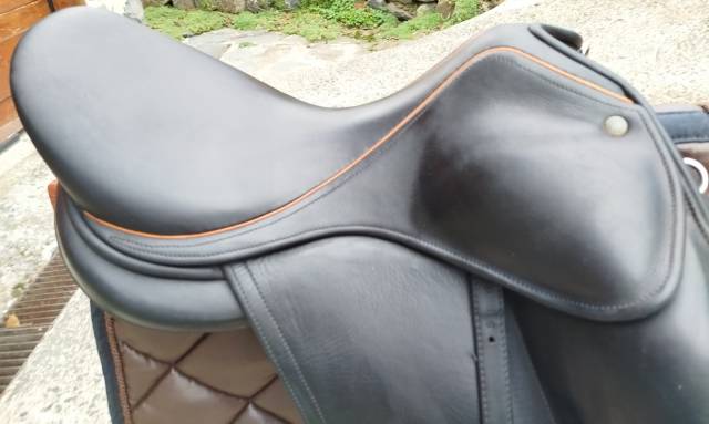 Sella da dressage Childeric  17.5" - 2016