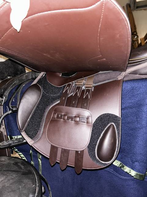 Sella mista Norton  17" - 2025