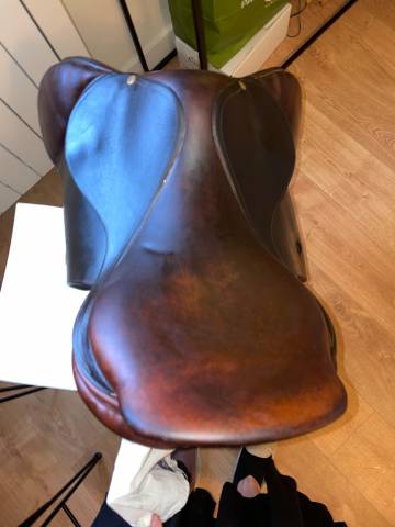 Sella da salto ostacoli Delgrange Arcade 17.5" - 2010