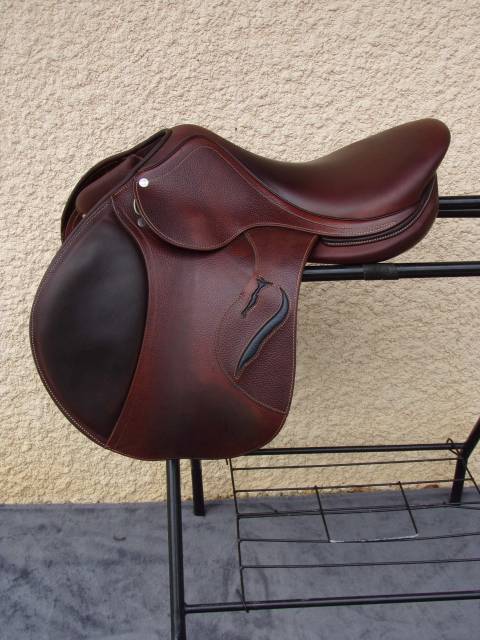 Sella da salto ostacoli Antar&egrave;s  17.5" - 2021