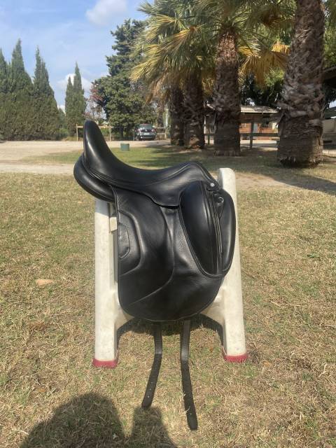 Sella da dressage Antar&egrave;s  17.5" - 2019