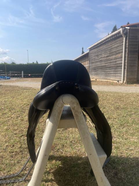 Sella da dressage Antar&egrave;s  17.5" - 2019