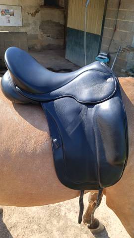 Sella da dressage Fairfax  18" - 2019