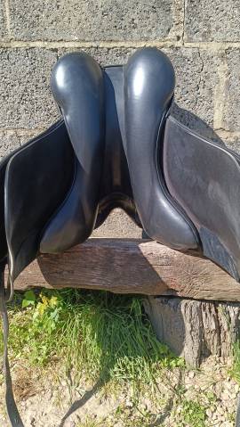 Sella da dressage Fairfax  18" - 2019