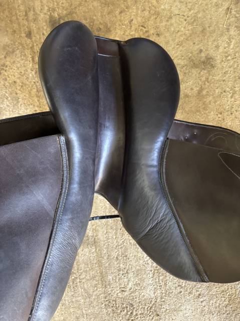 Sella da salto ostacoli Time Rider  17.5" - 2021