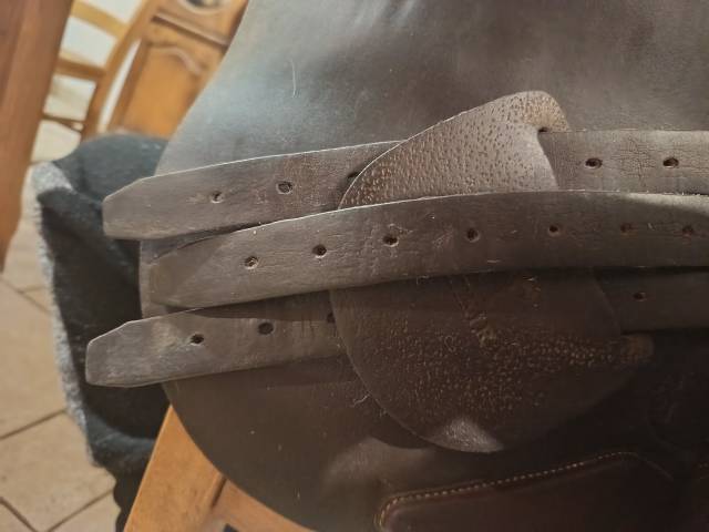 Sella da salto ostacoli Antar&egrave;s  17.5" - 2010