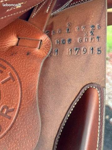 Sella da salto ostacoli Butet  17" - 2021