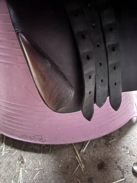 Sella da salto ostacoli Delgrange  17.5" - 2008