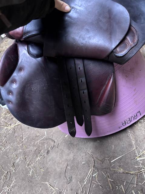 Sella da salto ostacoli Delgrange  17.5" - 2008