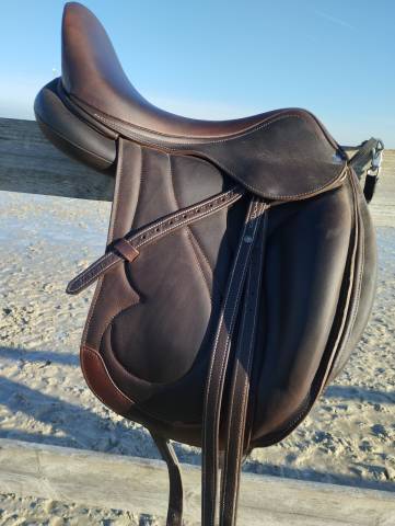 Sella da dressage Antar&egrave;s  17.5" - 2020