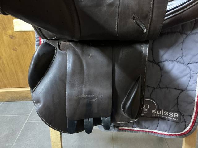 Sella da salto ostacoli Erreplus JD 17" - 2020