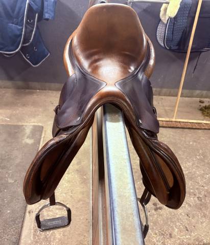 Sella da salto ostacoli CWD Obst. 18" - 2014