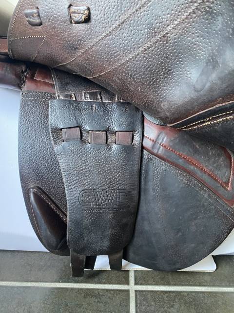 Sella da salto ostacoli CWD  17.5" - 2018