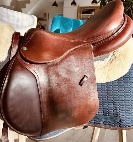 Sella da salto ostacoli Devoucoux  18" - 2022