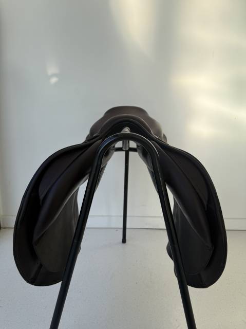 Sella da salto ostacoli CWD  18" - 2017