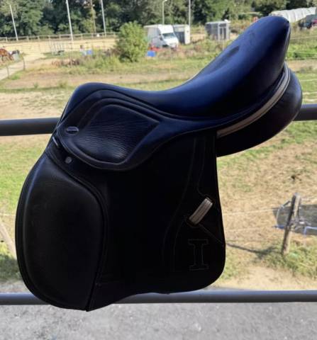 Sella mista Ikonic &Eacute;volution  16.5" - 2018