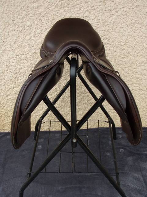 Sella da salto ostacoli Forestier  17.5" - 2024