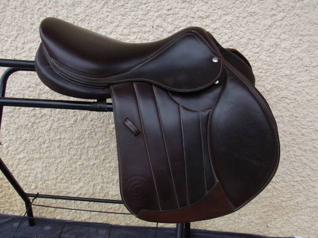 Sella da salto ostacoli Forestier  17.5" - 2024