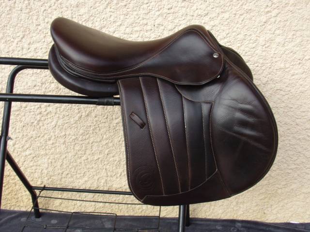 Sella da salto ostacoli Forestier  17.5" - 2024