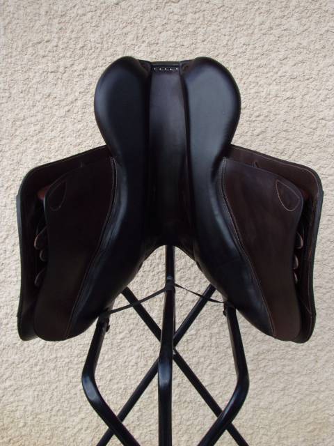 Sella da salto ostacoli Forestier  17.5" - 2024