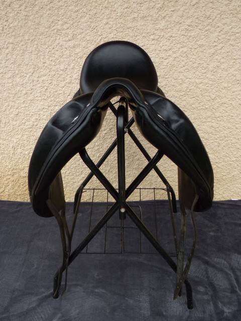Sella da dressage Devoucoux  17" - 2018