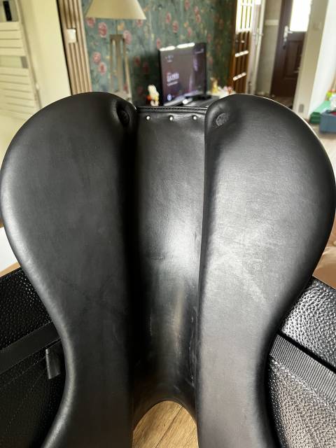 Sella da dressage Forestier  17.5" - 2019