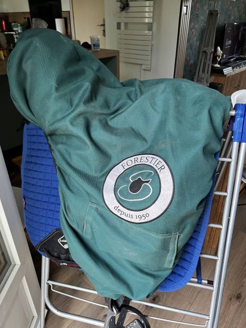 Sella da dressage Forestier  17.5" - 2019
