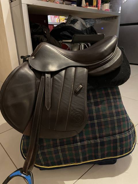 Sella da salto ostacoli Forestier  17" - 2018