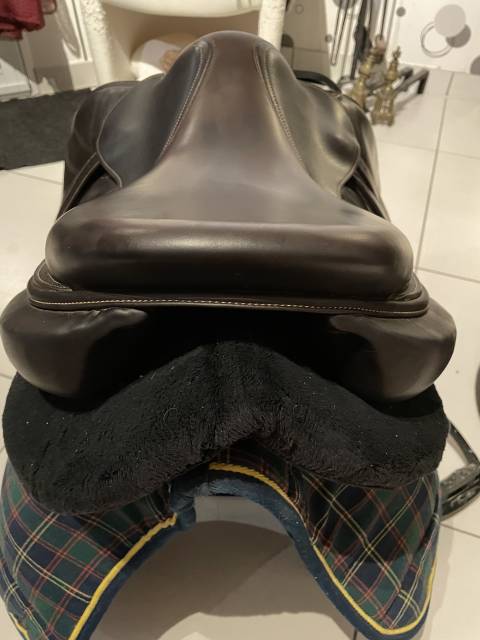 Sella da salto ostacoli Forestier  17" - 2018