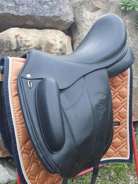 Sella da dressage Forestier  17.5" - 2020