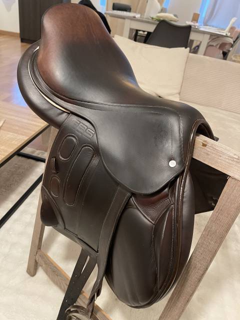 Sella da salto ostacoli GBS  17.5" - 2018