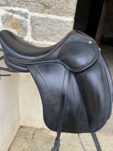 Sella da dressage Childeric  17.5" - 2017
